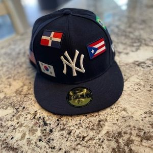 NY Yankees International Flag Fitted 7 1/8